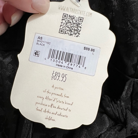 Altar’d State Dress - Picture 5 of 7